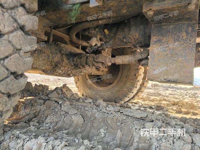 右驅動輪(行走機構) 右驅動輪(行走機構)