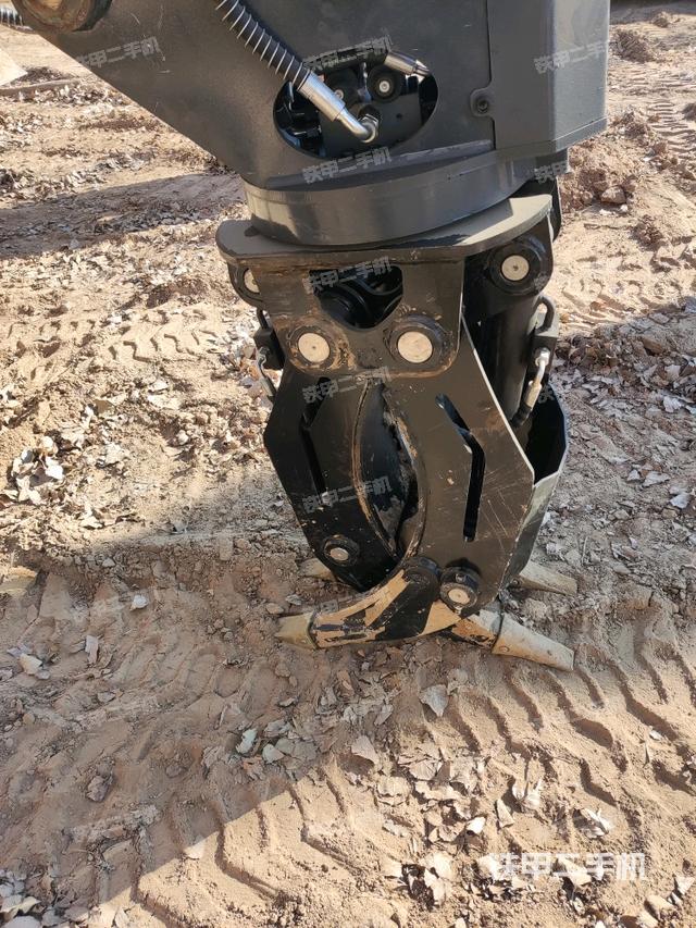 鏟斗45度（工作和回轉(zhuǎn)裝置）