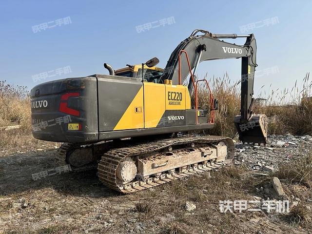 整機(jī)右后45°（整機(jī)外觀）