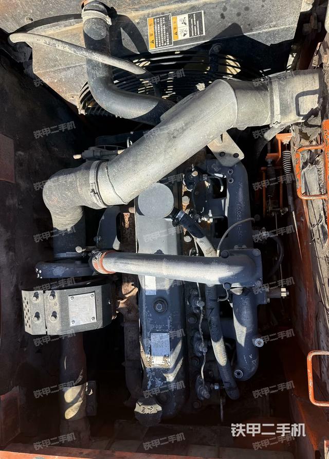 發(fā)動(dòng)機(jī)整體俯視（整機(jī)外觀）