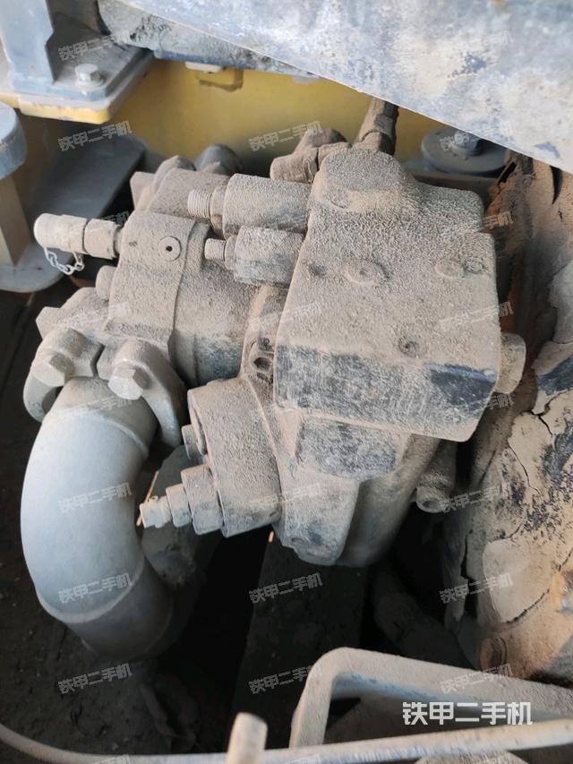 液壓泵室(大件艙室) 液壓泵室(大件艙室)