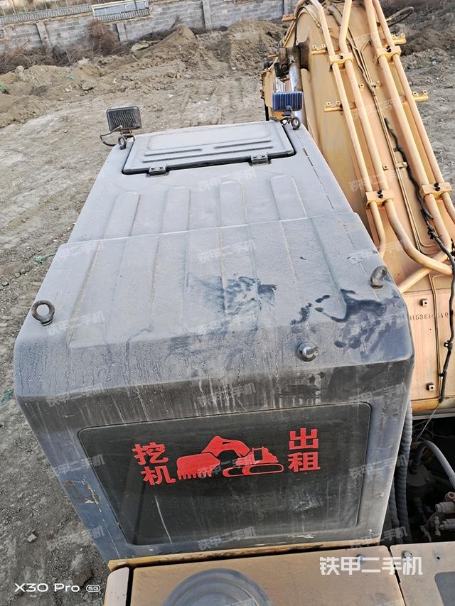 駕駛室頂部（整機(jī)外觀）