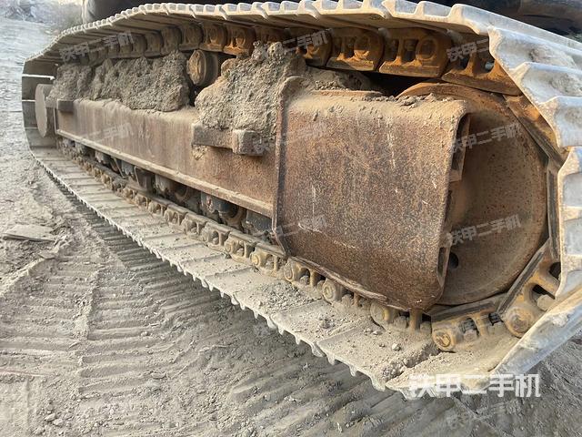 单侧履带整体（整机外观）