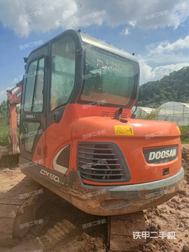 ?駕駛室正側(cè)（駕駛室部分）