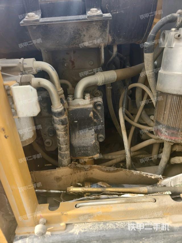散熱器室(大件艙室) 散熱器室(大件艙室)