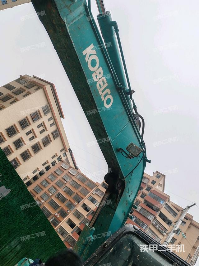 大臂整體?右側(cè)（工作和回轉(zhuǎn)裝置）