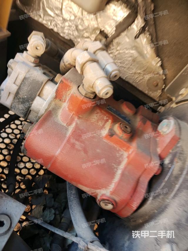 液壓泵室(大件艙室) 液壓泵室(大件艙室)