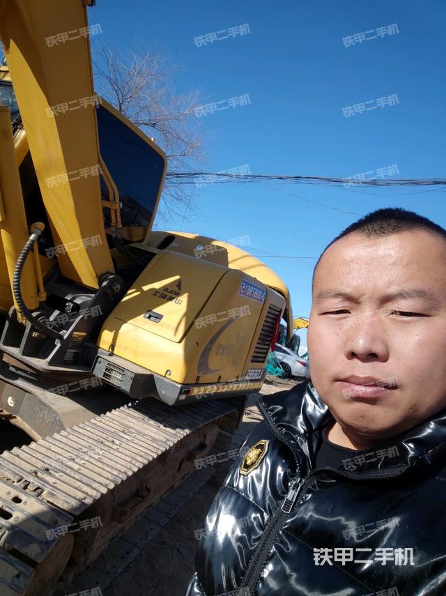 山东临工E685F挖掘机的设备实拍-第1张实拍照片