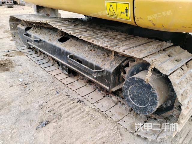 左側(cè)履帶整體?（行走機(jī)構(gòu)）