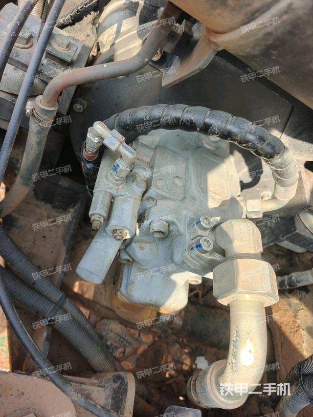 液壓泵室（大件艙室）