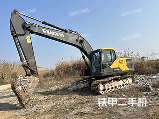 沃爾沃EC220榮耀版挖掘機(jī)實(shí)拍圖片