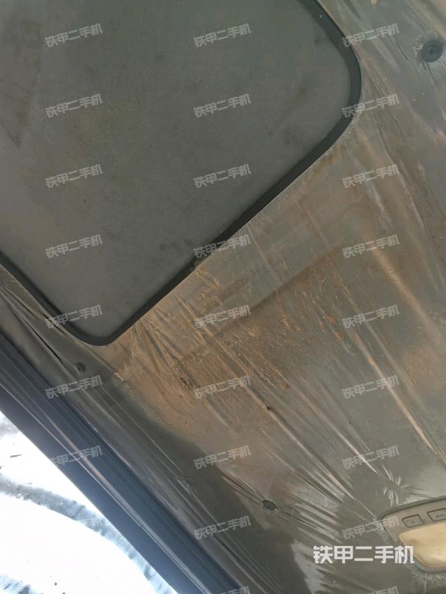 顶棚整体（驾驶室部分）