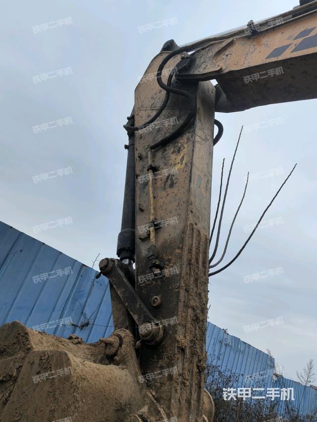 小臂整體左后（工作和回轉(zhuǎn)裝置）