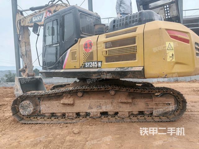 右后45(整機外觀) 右后45(整機外觀)