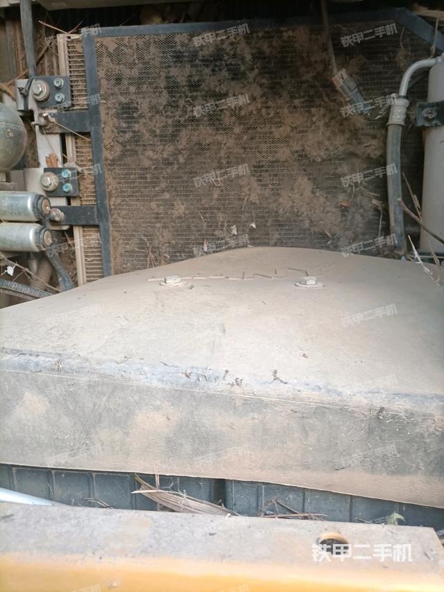 散熱器室(大件艙室) 散熱器室(大件艙室)