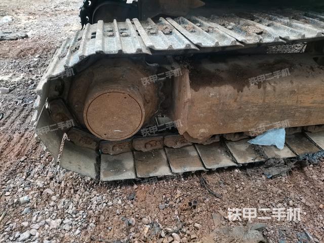 右驅(qū)動輪(行走機構) 右驅(qū)動輪(行走機構)
