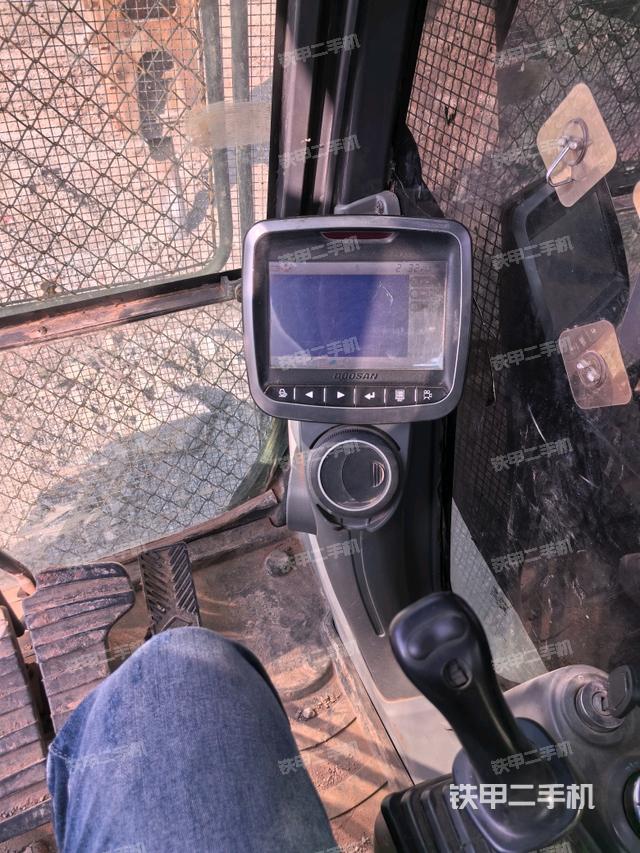 顯示屏?（駕駛室部分）