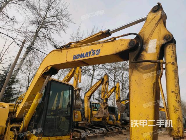 小臂整体右前（工作和回转装置）