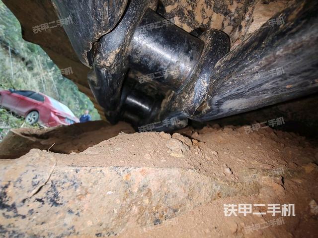 左托鏈輪和鏈筋（行走機(jī)構(gòu)）