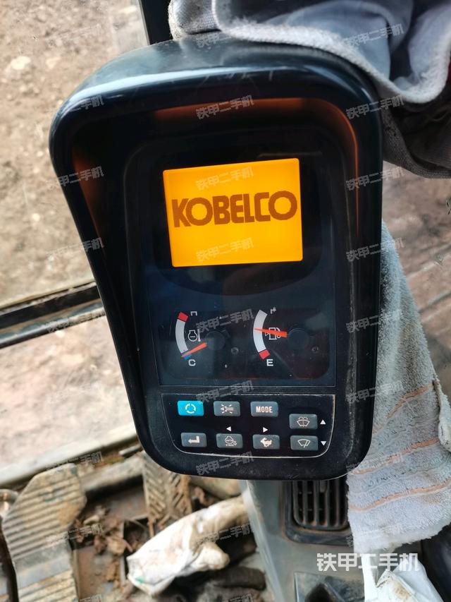 顯示屏?(駕駛室部分) 顯示屏?(駕駛室部分)