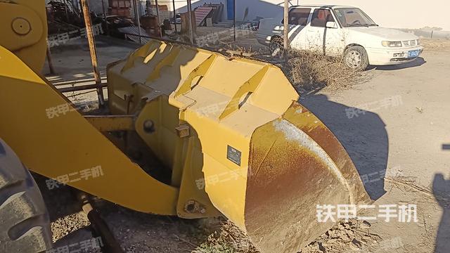 工作裝置整體（整機(jī)外觀及大件）