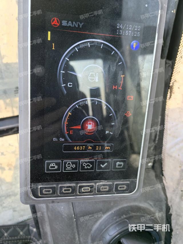 小時(shí)表(駕駛室部分) 小時(shí)表(駕駛室部分)