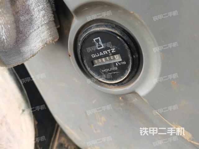 小時(shí)表(駕駛室部分) 小時(shí)表(駕駛室部分)