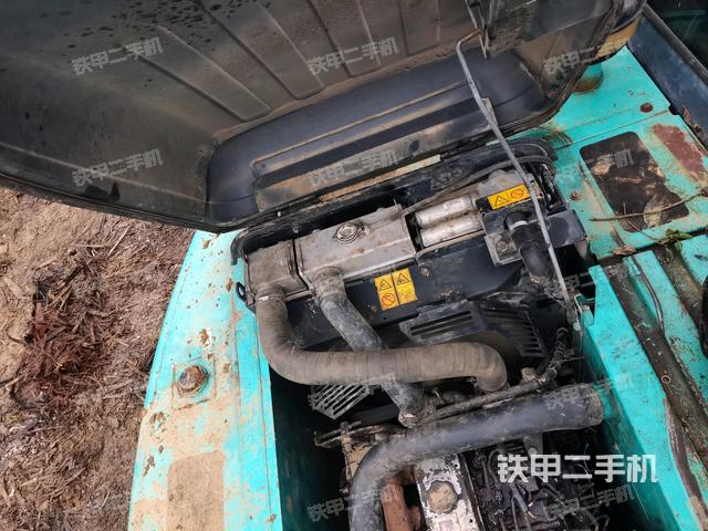 水箱+風(fēng)扇特寫(xiě)(上車(chē)部件) 水箱+風(fēng)扇特寫(xiě)(上車(chē)部件)