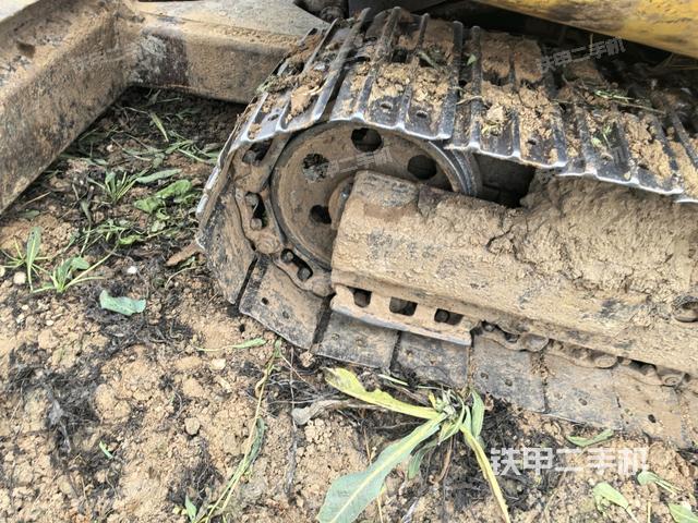 右導(dǎo)向輪(行走機(jī)構(gòu)) 右導(dǎo)向輪(行走機(jī)構(gòu))