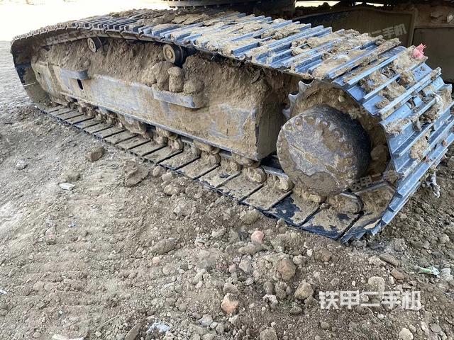 單側(cè)履帶整體（整機外觀）