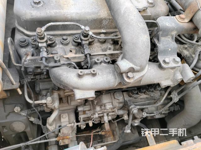 氣門室蓋螺絲特寫（上車部件）