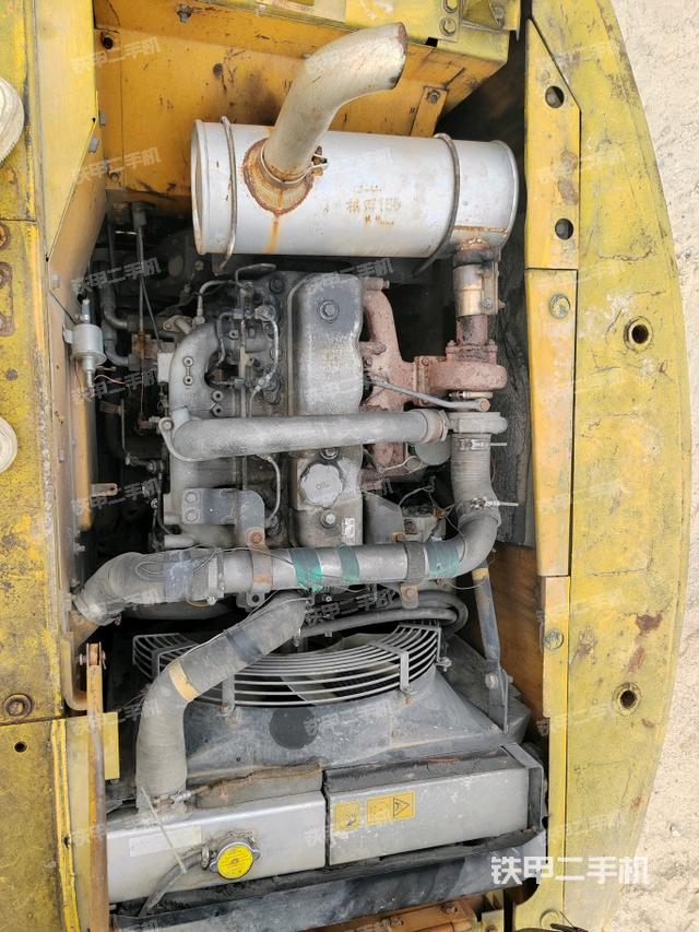 發(fā)動機(jī)室（上車部件）