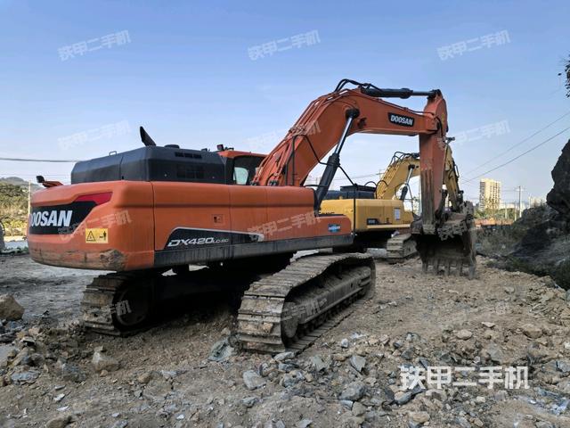 右后45（整機外觀）