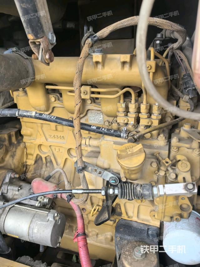 發(fā)動(dòng)機(jī)室(上車部件) 發(fā)動(dòng)機(jī)室(上車部件)