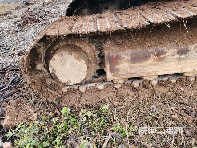 右驅(qū)動(dòng)輪(行走機(jī)構(gòu)) 右驅(qū)動(dòng)輪(行走機(jī)構(gòu))