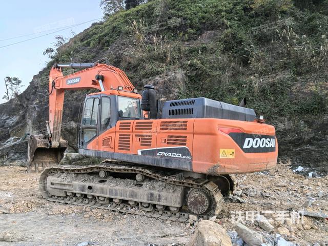 左后45（整機外觀）