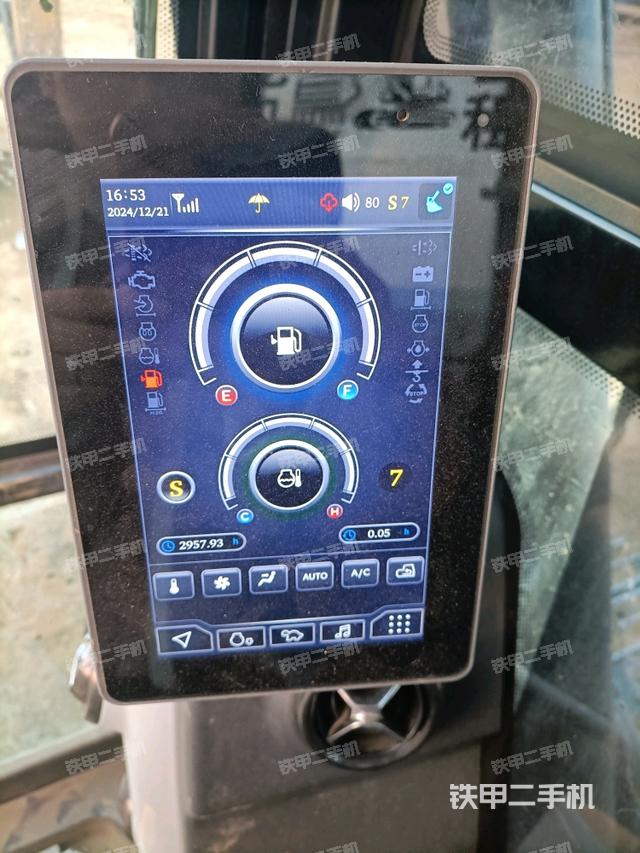 顯示屏?(駕駛室部分) 顯示屏?(駕駛室部分)