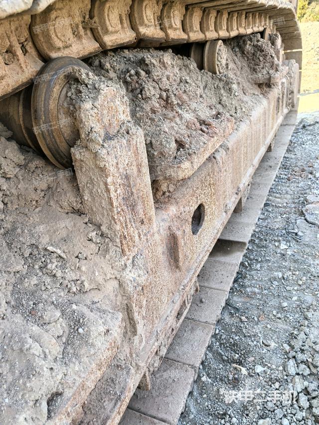 右側(cè)履帶整體（行走機構(gòu)）