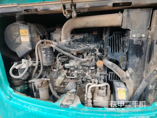發(fā)動機室(上車部件) 發(fā)動機室(上車部件)