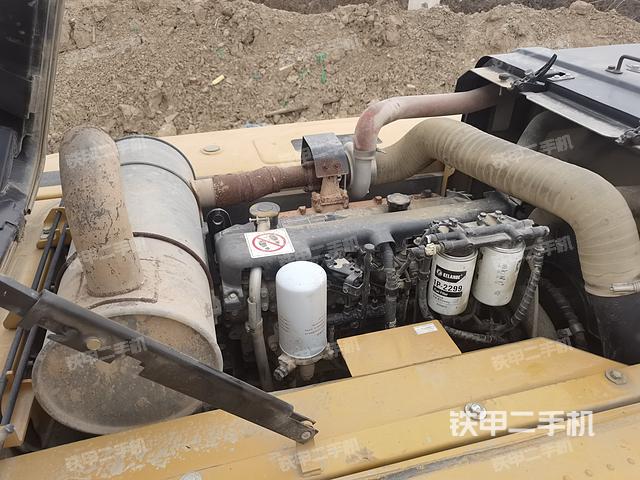 发动机整体俯视（整机外观）