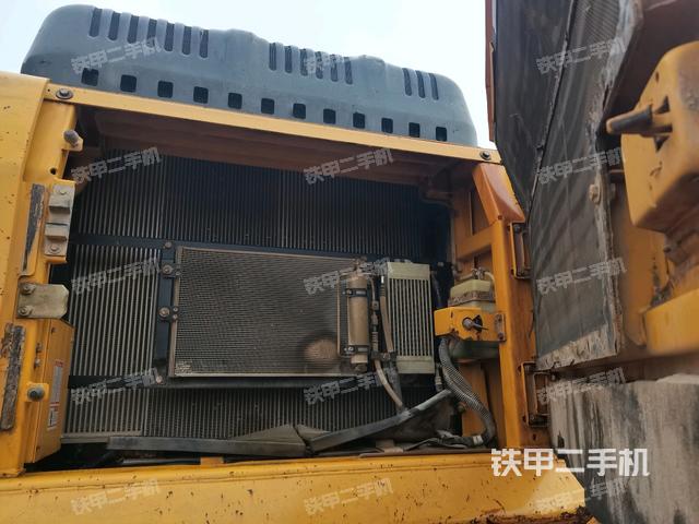 散熱器正面（大件艙室）