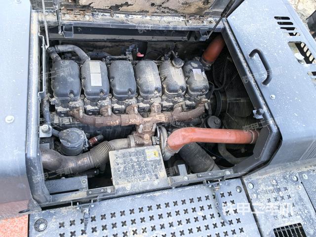 發(fā)動機室（上車部件）