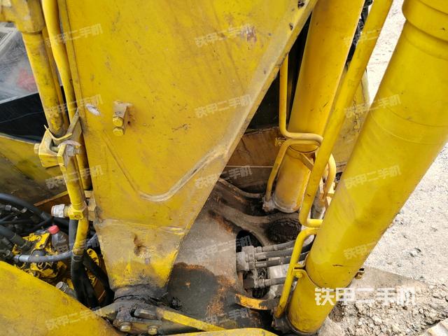 大臂根部?斜視（工作和回轉(zhuǎn)裝置）