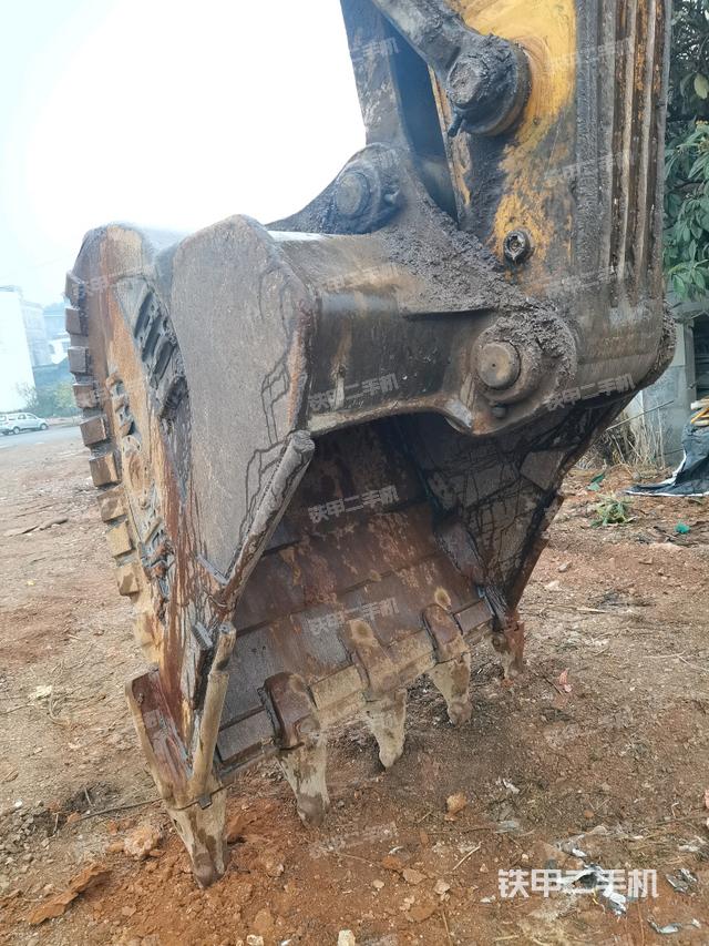 鏟斗45度（工作和回轉(zhuǎn)裝置）