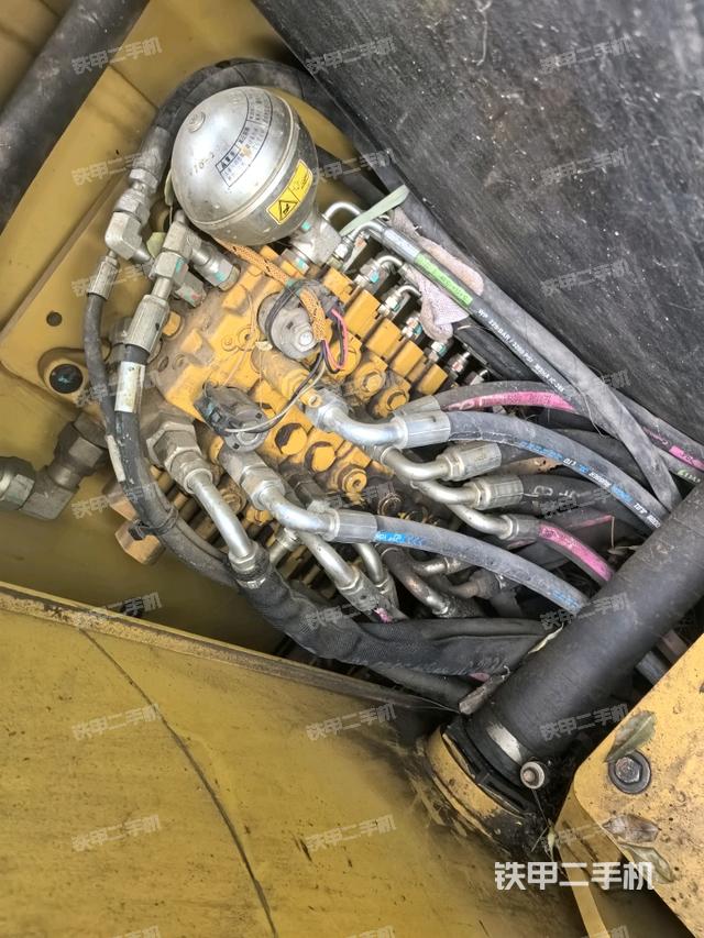 分配閥(上車部件) 分配閥(上車部件)