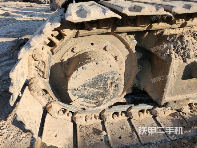 右驅(qū)動(dòng)輪(行走機(jī)構(gòu)) 右驅(qū)動(dòng)輪(行走機(jī)構(gòu))