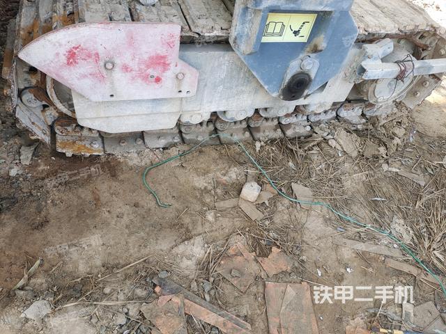 右驅(qū)動(dòng)輪/右后輪(行走機(jī)構(gòu)) 右驅(qū)動(dòng)輪/右后輪(行走機(jī)構(gòu))