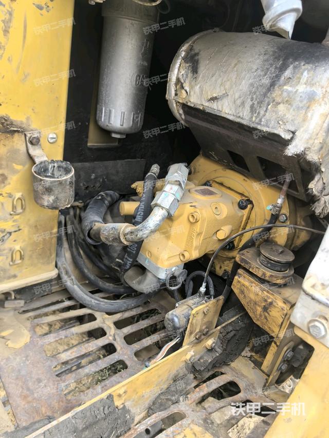 液壓泵室(大件艙室) 液壓泵室(大件艙室)