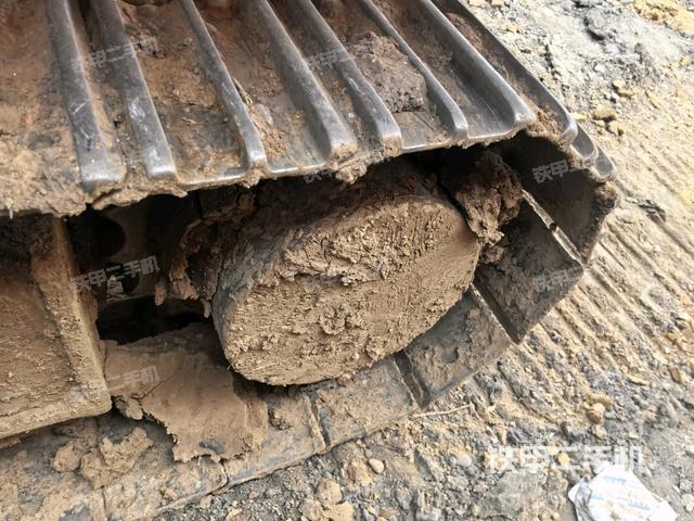 右側(cè)履帶整體（行走機(jī)構(gòu)）