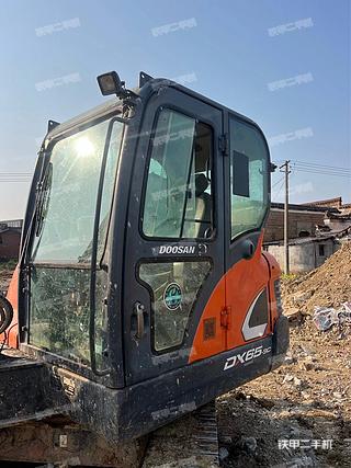 斗山DX55-9CN挖掘機(jī)